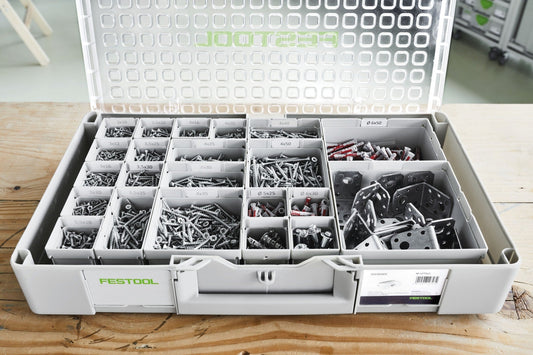 Festool Einsatzbox mit sortierten Schrauben, Dübeln und Befestigungsmaterial in gekennzeichneten Fächern