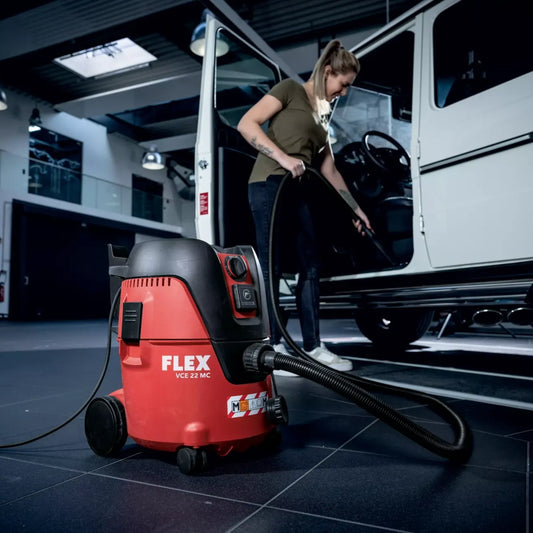 FLEX Sicherheitssauger VCE 22 M MC V Anwendung aussaugen von Autos